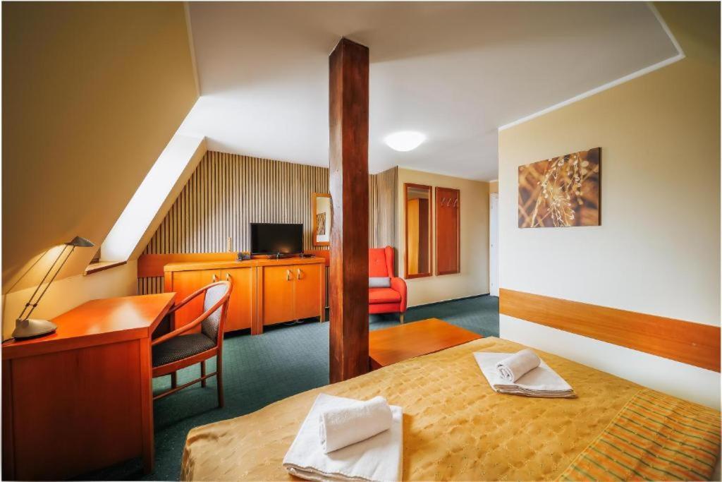 Hotel U Leva Levoča Exteriör bild